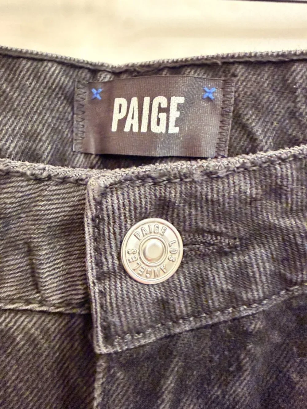 NWT PAIGE Sammy Black Bermuda Shorts Size 31